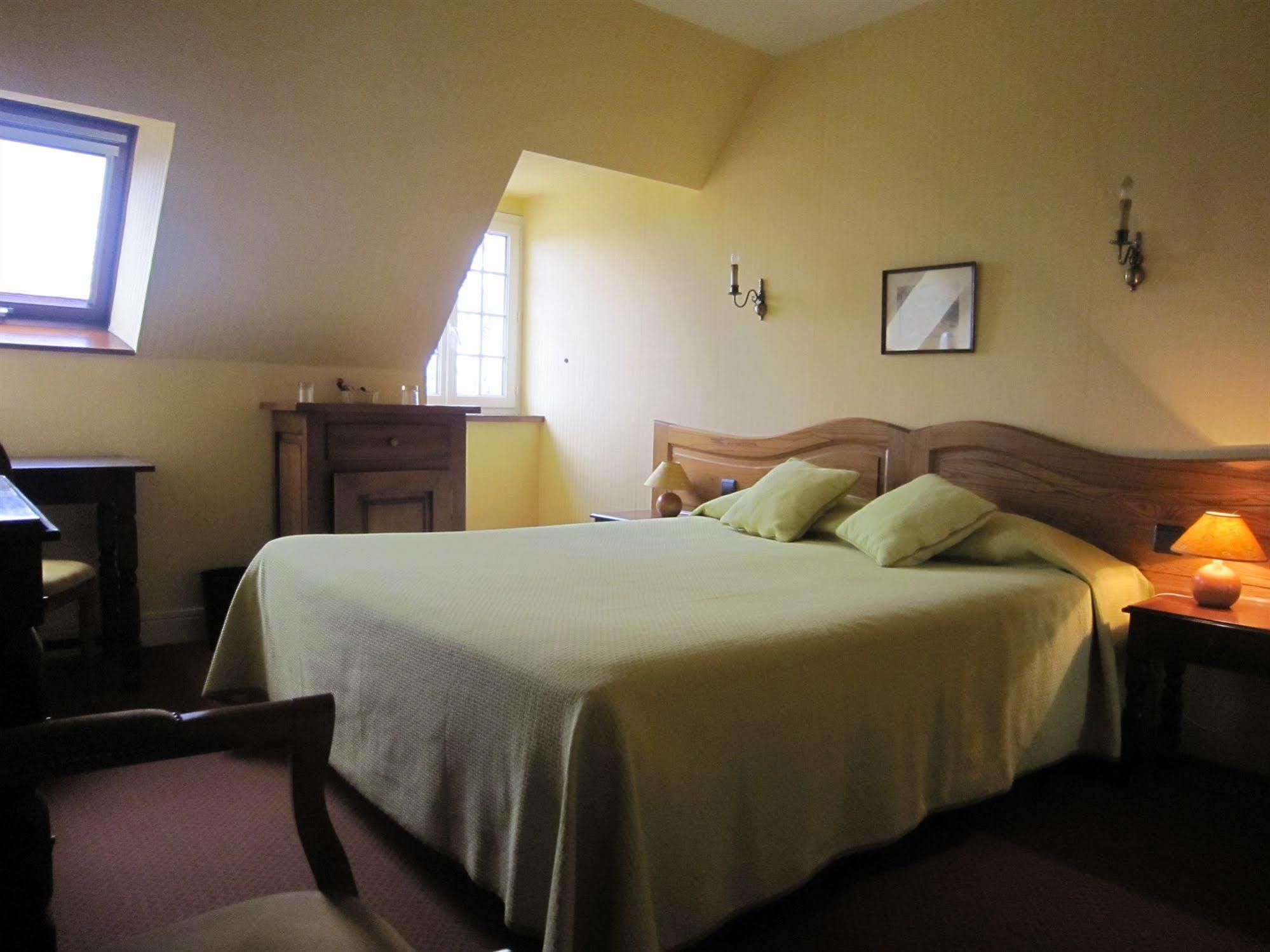 Hostellerie De La Bouriane Gourdon-en-quercy Exteriér fotografie